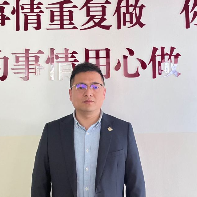 年度优秀人物|完美体育客服_完美(中国)
医疗沈国荣：勤能补拙 思而再战
